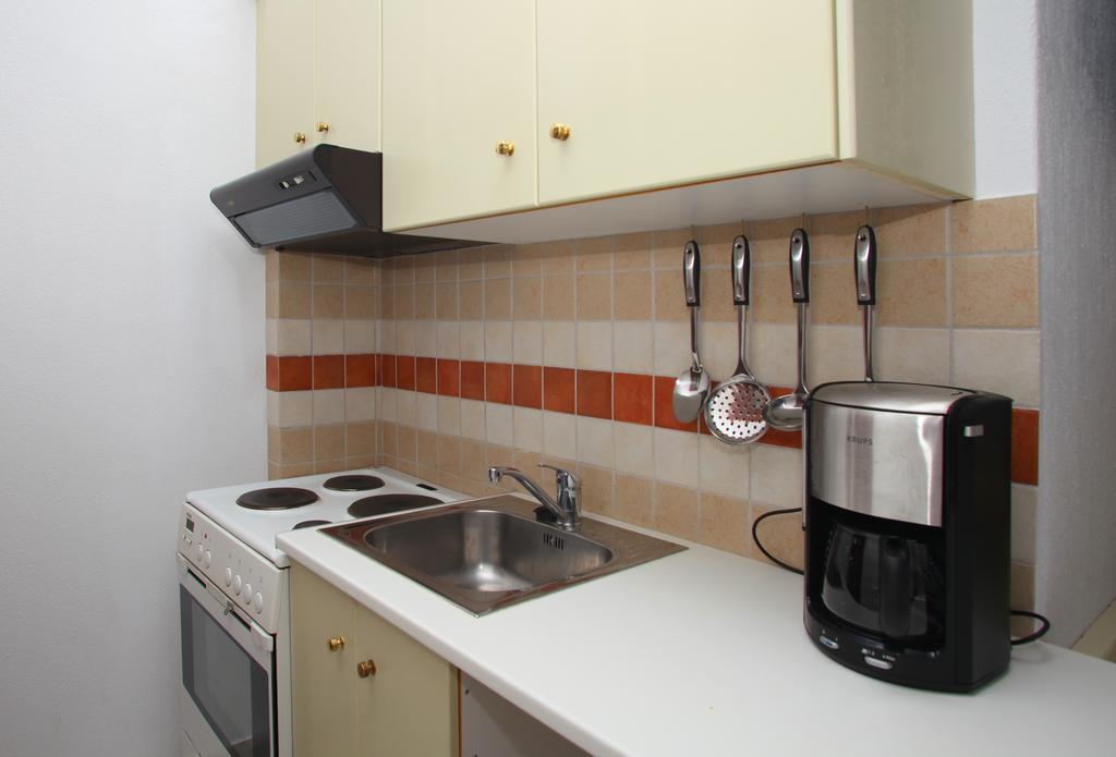 Giasemi Apartments Skopelos Town Exterior photo