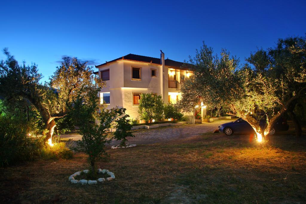 Giasemi Apartments Skopelos Town Exterior photo