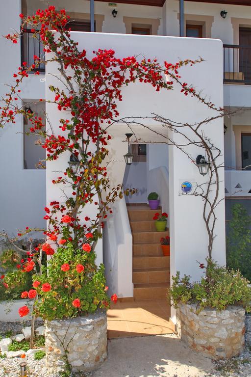 Giasemi Apartments Skopelos Town Exterior photo